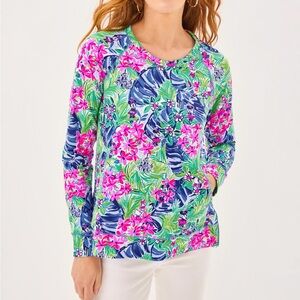 NWT Lilly Pulitzer Sz XXL Beach Comber Pullover in
Resort White Disney Dreamin